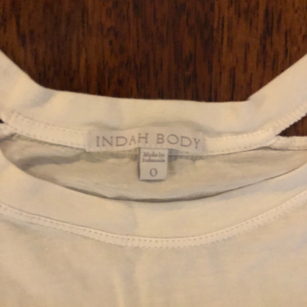 Indah Body T-shirt